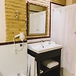 Ad Hoc Monumental 1881 Hotel 3*