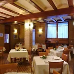 Ad Hoc Monumental 1881 Hotel 3*