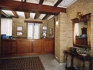 Ad Hoc Monumental 1881 酒店