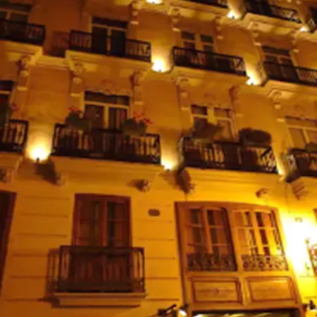 Ad Hoc Monumental 1881 Βαλένθια