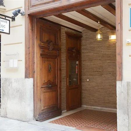 Ad Hoc Monumental 1881 Βαλένθια