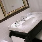 Ad Hoc Monumental 1881 Hotel 3*
