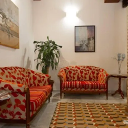 Ad Hoc Monumental 1881 3*