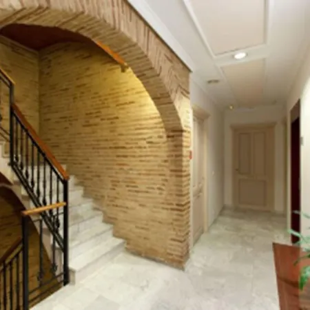 Ad Hoc Monumental 1881 Hotel Walencja
