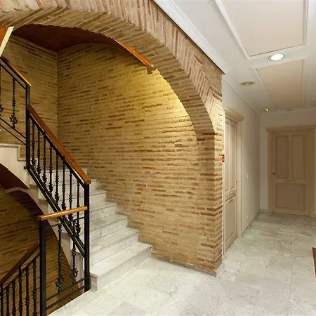 Отель Ad Hoc Monumental 1881 Валенсия