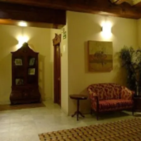 Ad Hoc Monumental 1881 3* Valência